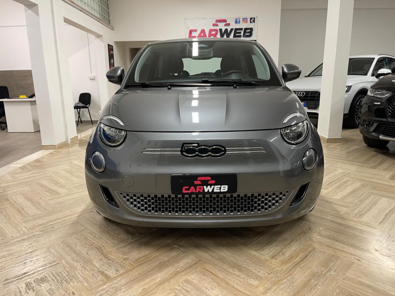 FIAT 500e 43KW Navy 2022