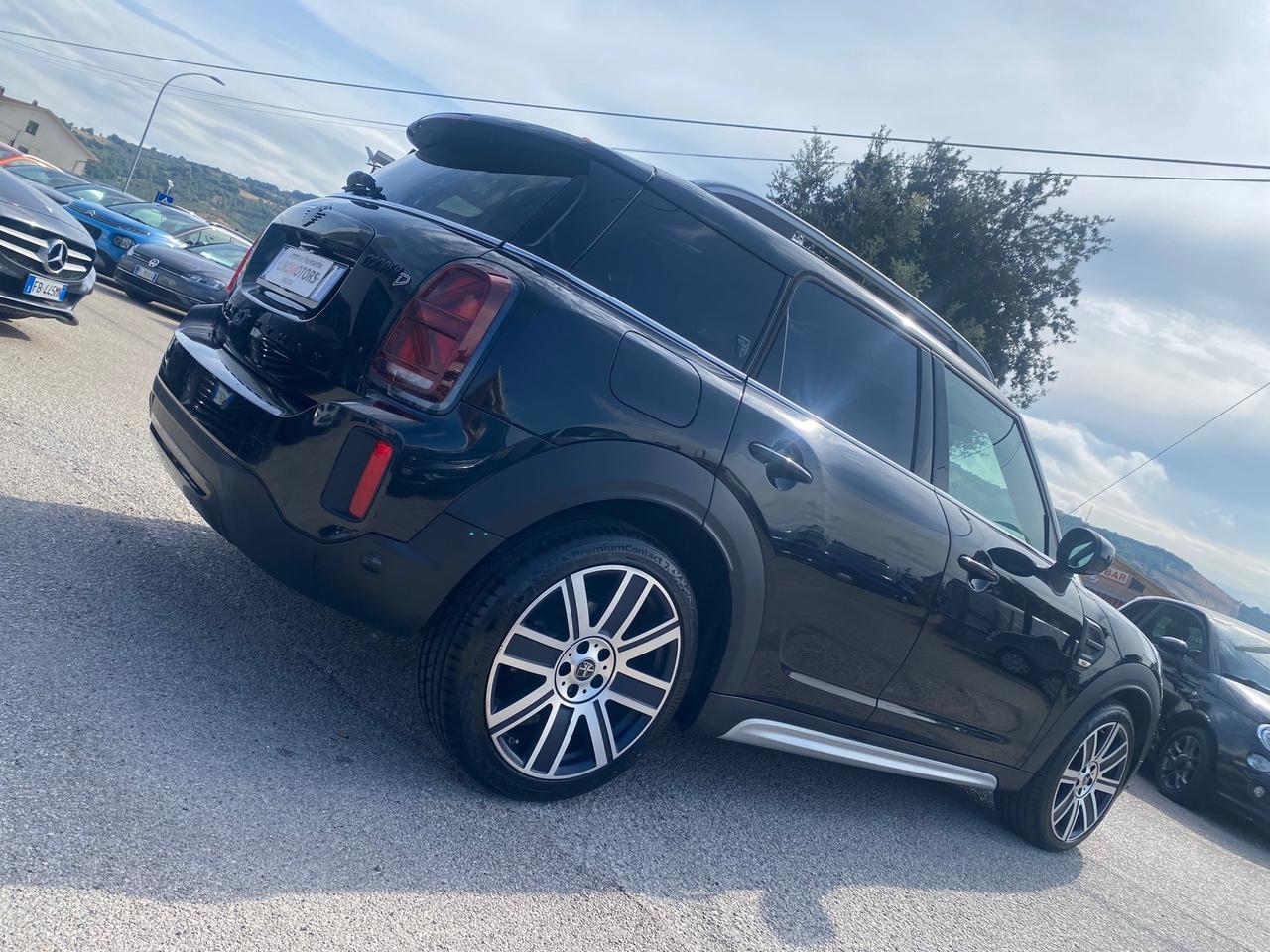 Mini Cooper D Countryman 2.0 Yours 150cv auto