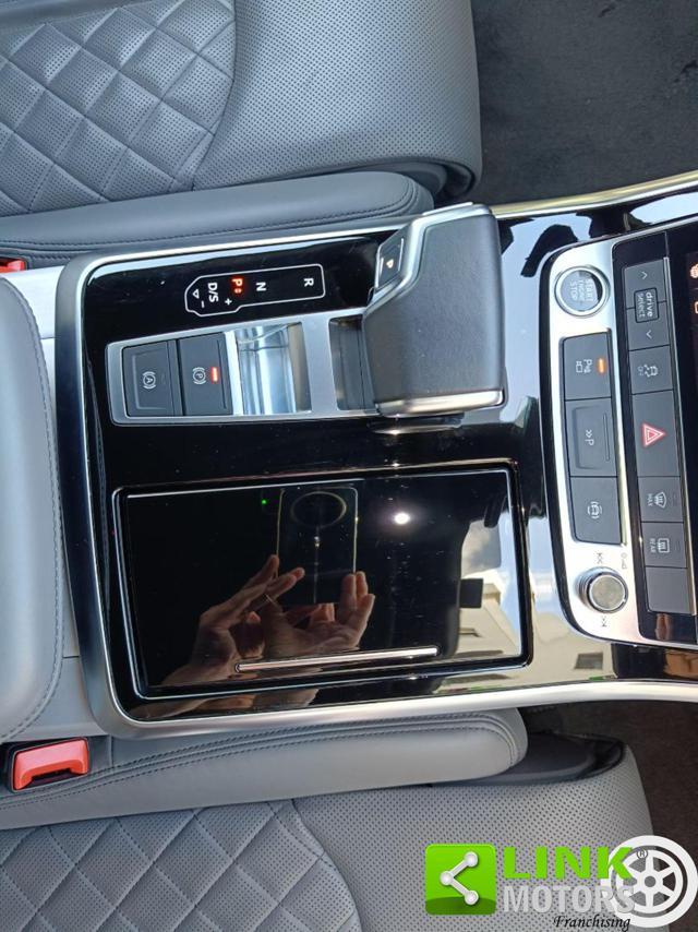 AUDI Q8 50 TDI 286 CV quattro tiptronic S line
