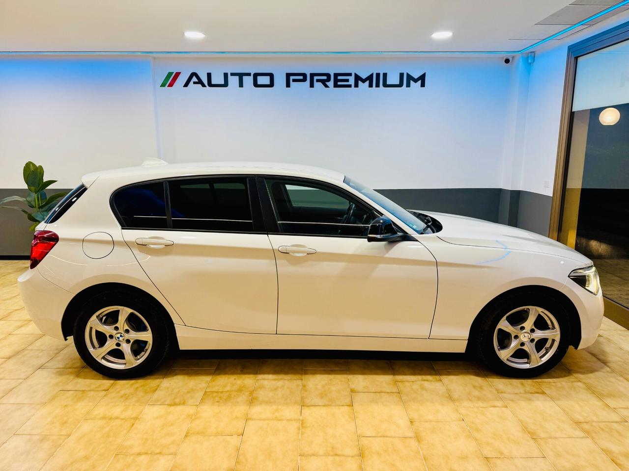 BMW 114d Sport 95CV 1.6 Diesel 5Porte LED/Navi/BT/PDC