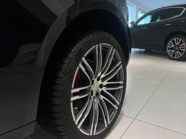 PORSCHE Macan 3.0 S Diesel tetto panoramico apribile da ?419,00