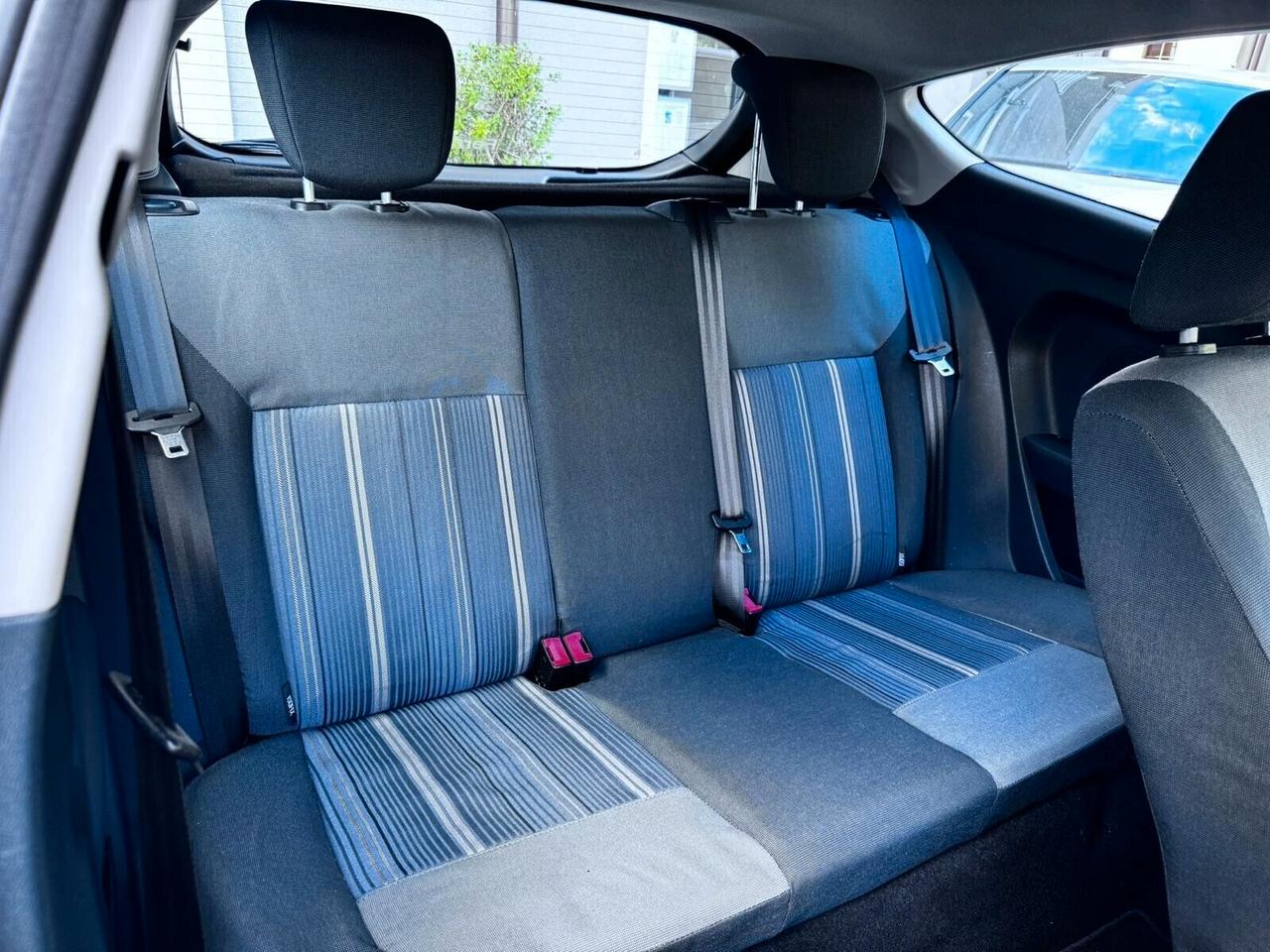 FORD FIESTA 1.4 TDCi 68cv 3p TITANIUM NEOPATENTATI