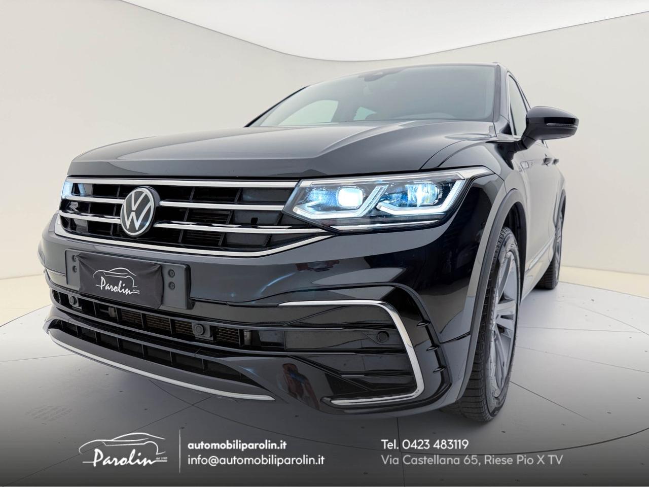 Volkswagen Tiguan 2.0 tdi R-Line 4Motion 200 CV DSG
