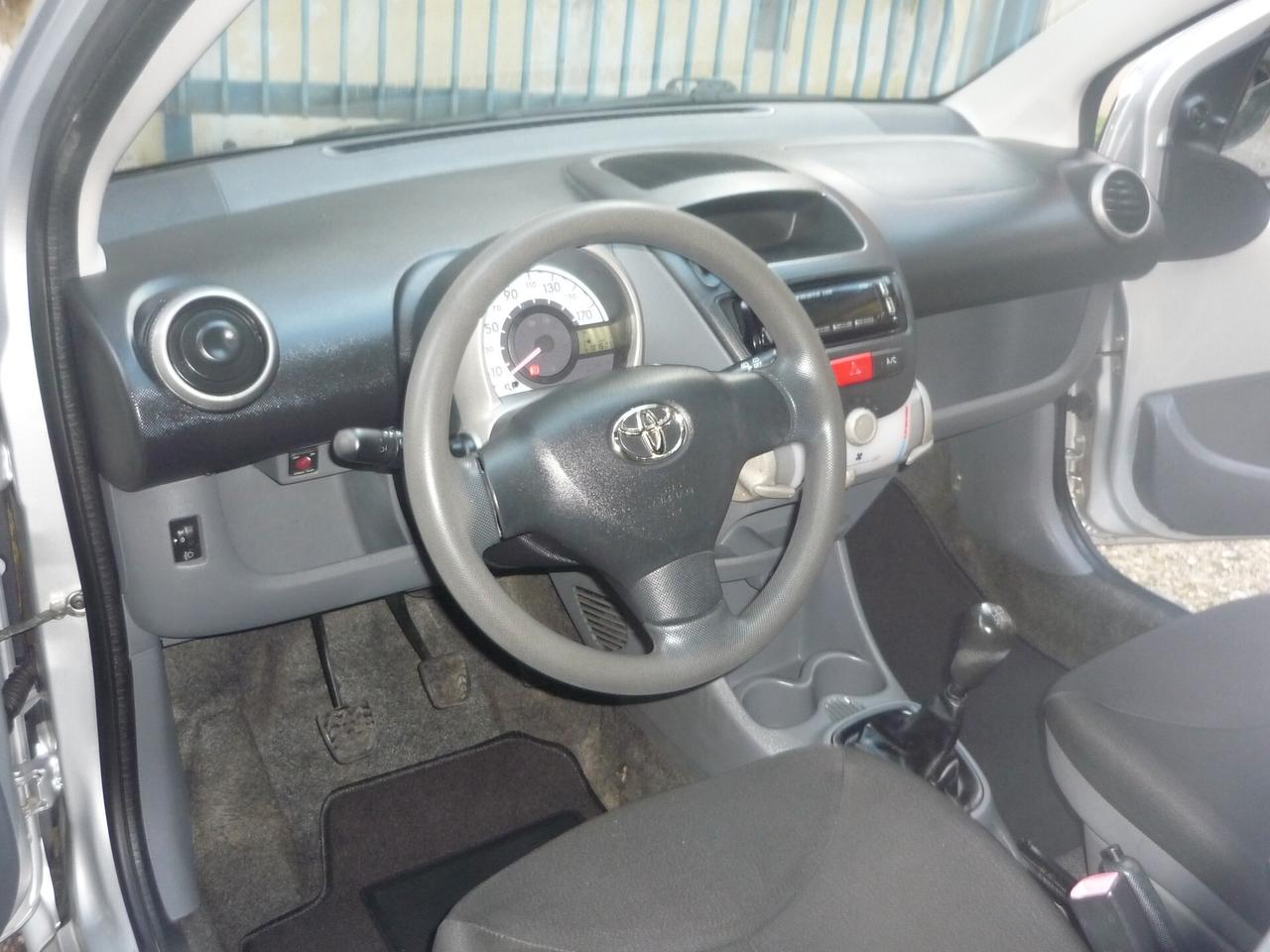 Toyota Aygo 1.0 12V VVT-i 3 porte Sol