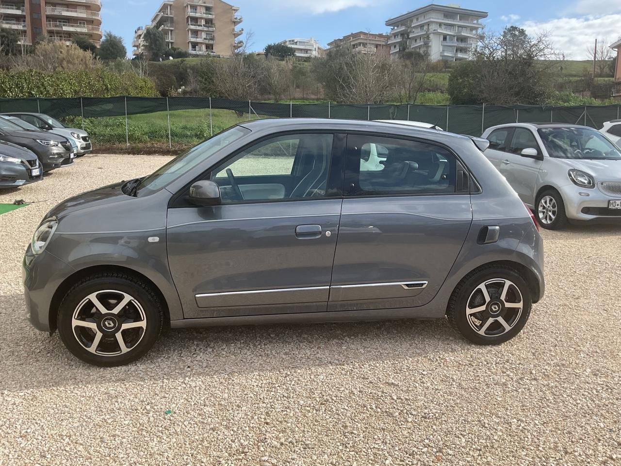 Renault Twingo TCe 95 CV EDC Duel2