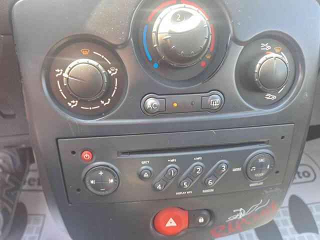 RENAULT Clio 1.5 dCi 85CV 3 porte Rip Curl