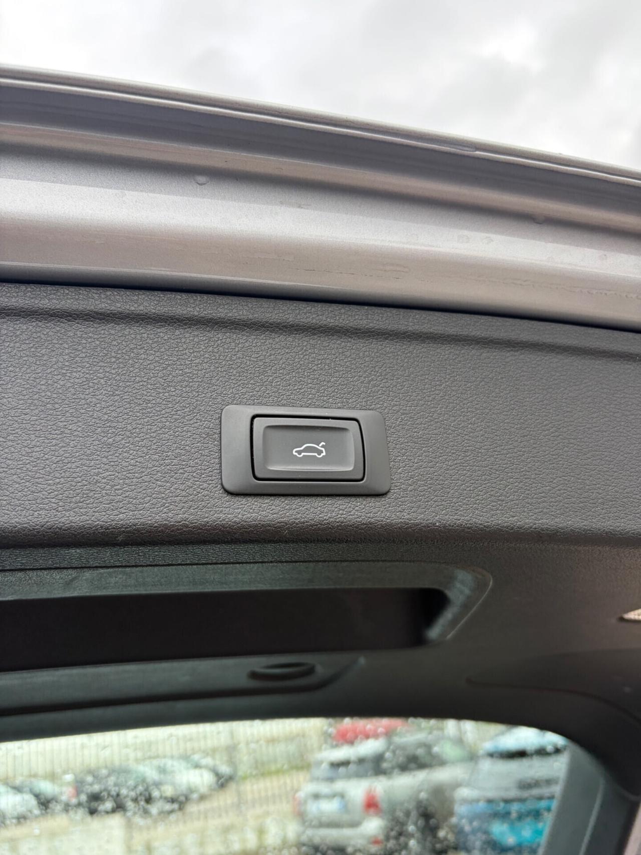 Audi A4 allroad 2.0 TDI 190 CV