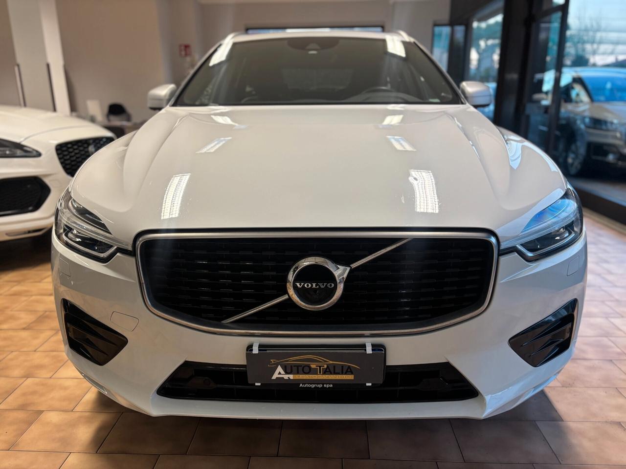 Volvo XC60 2.0 D4 R-design TAGLIANDI CERTIFICATI