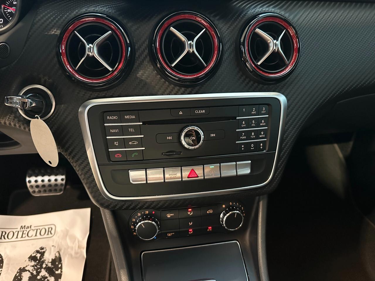 Mercedes-benz A 250 Premium
