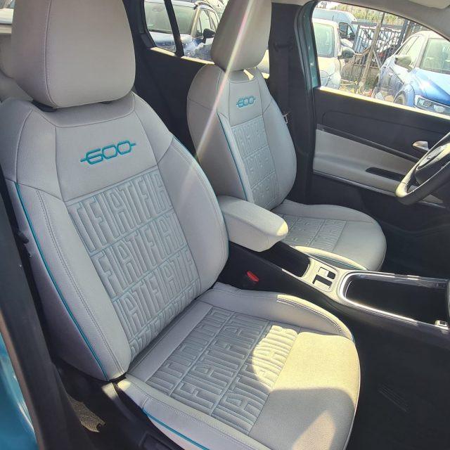 FIAT 600 Hybrid 110 CV DCT MHEV La Prima