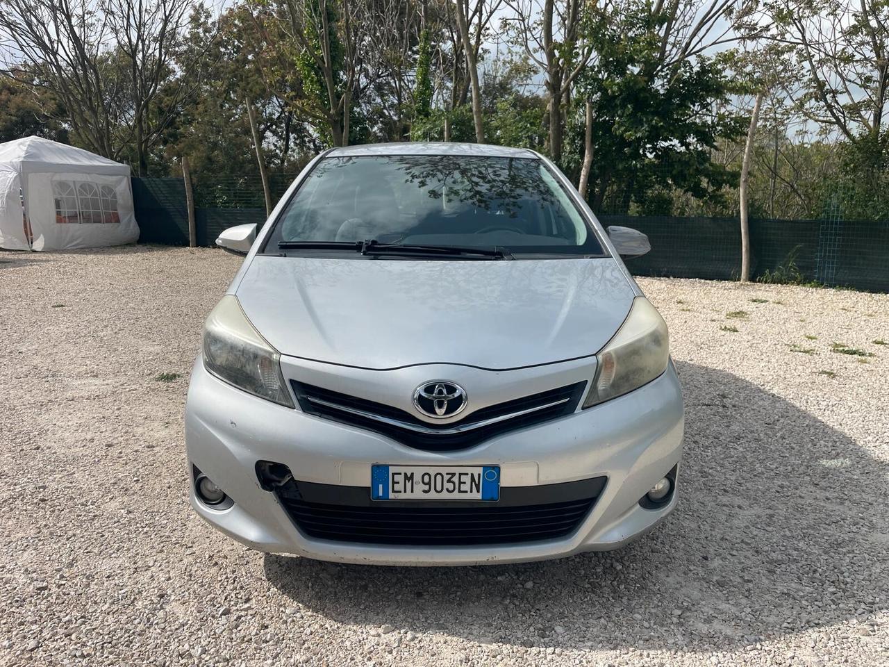 Toyota Yaris 1.4 D-4D 5 porte Lounge