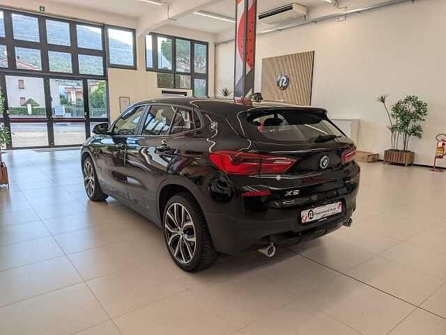 BMW X2 sDrive18i Business-X