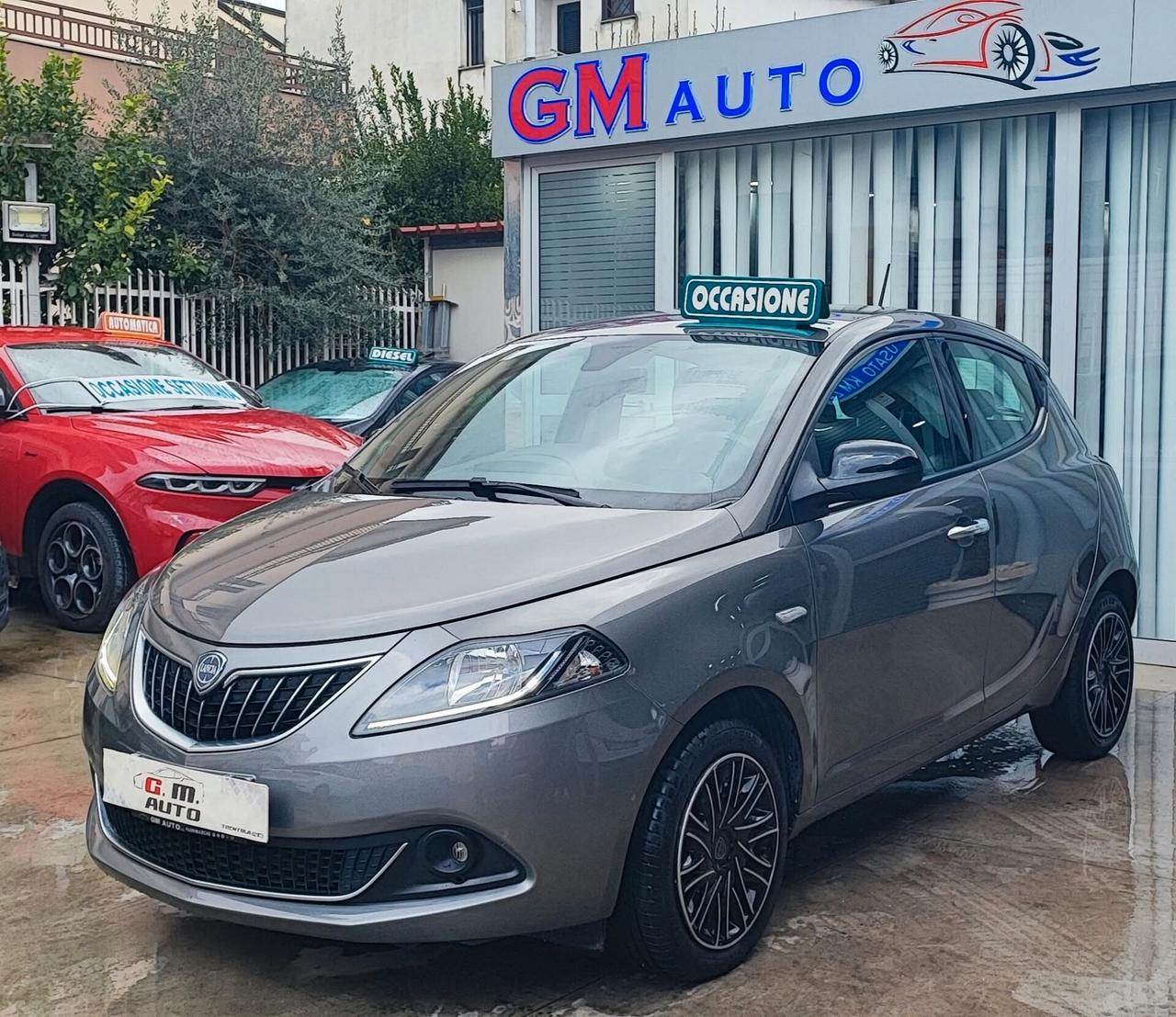 Lancia Ypsilon 1.0 5 porte Hybrid Gold 2023