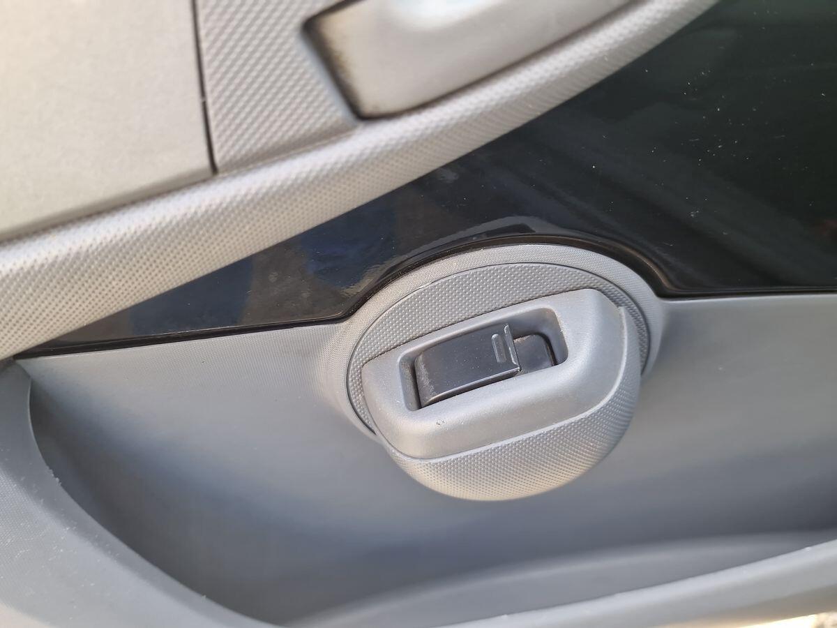 CITROEN C1 1.0 AMIC1