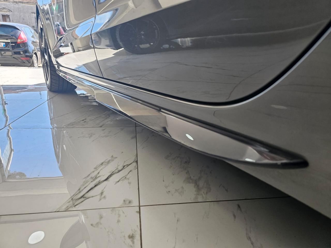 NUOVA AUDI A1 SPORTBACK S-LINE BLACK LINE 30 TFSI 116CV S-TRONIC - PACK LUCI.