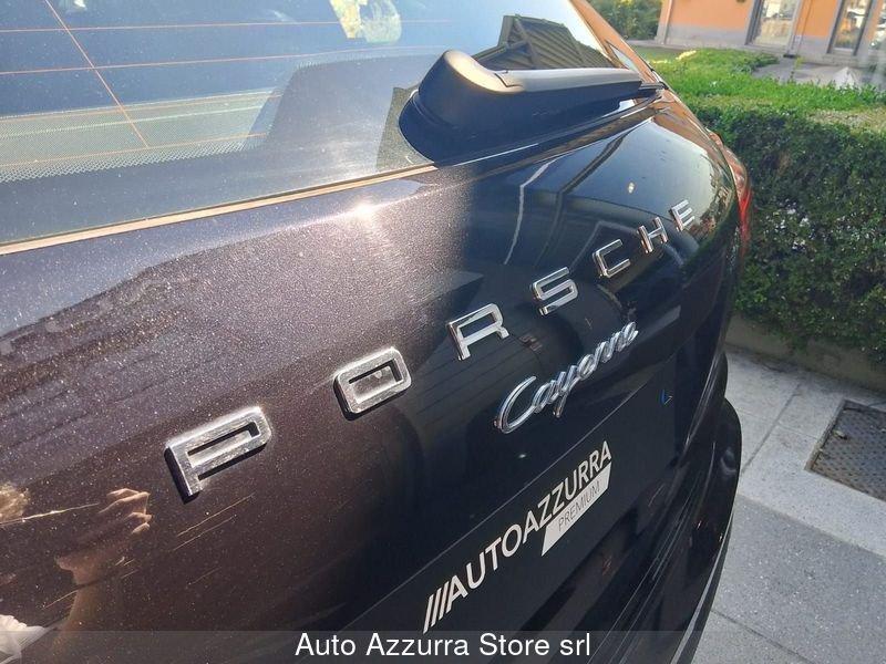Porsche Cayenne Cayenne 3.0 tiptronic *BOSE, PASM, SERVICE PORSCHE, PROMO AZZURRA*
