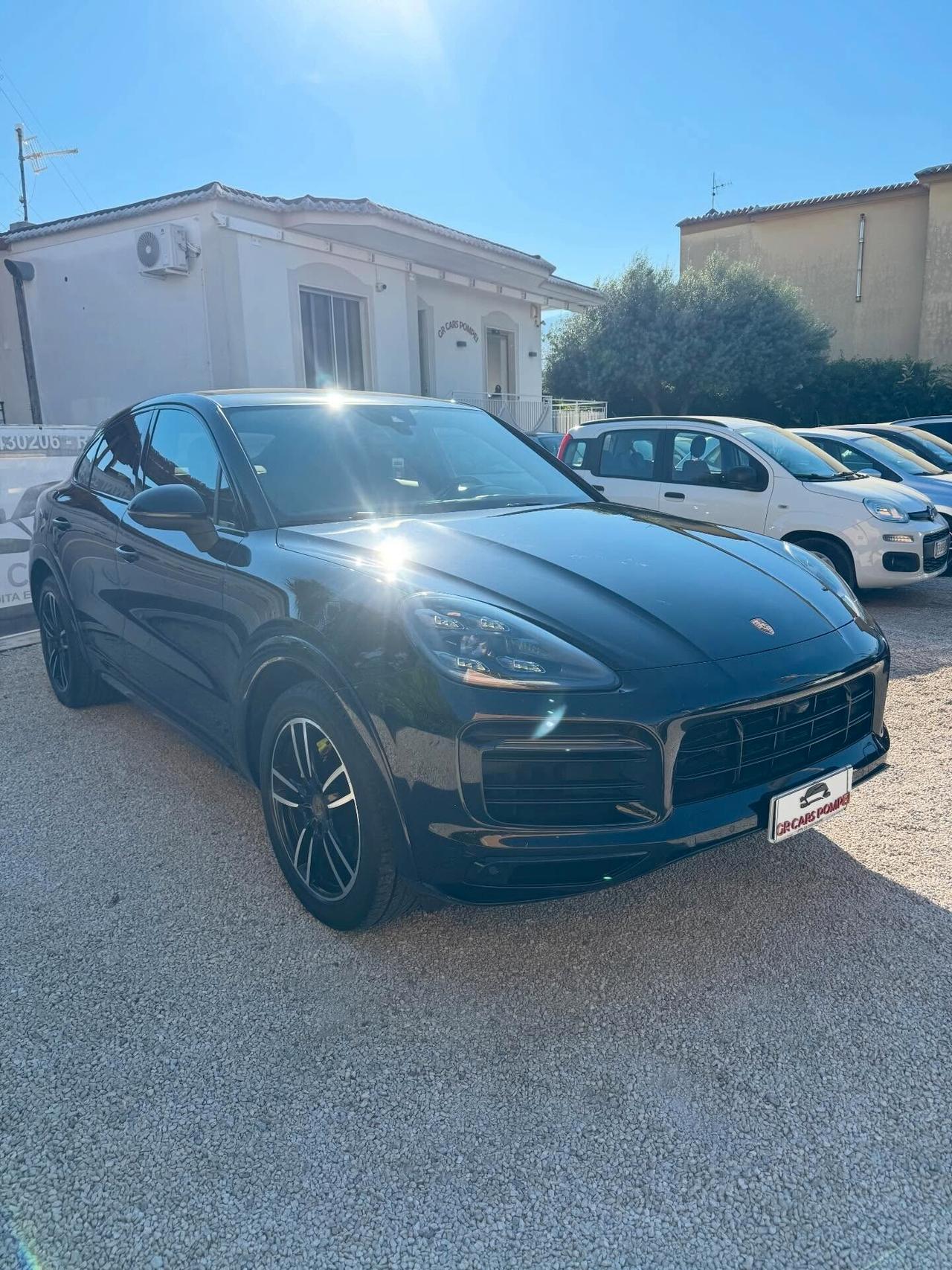 Porsche Cayenne COUPE