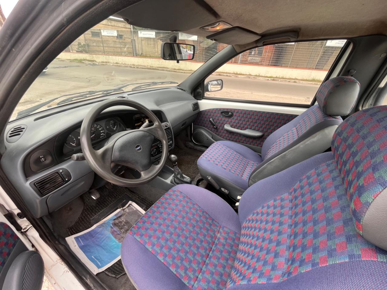 Fiat Strada 1.9 diesel Pick-up