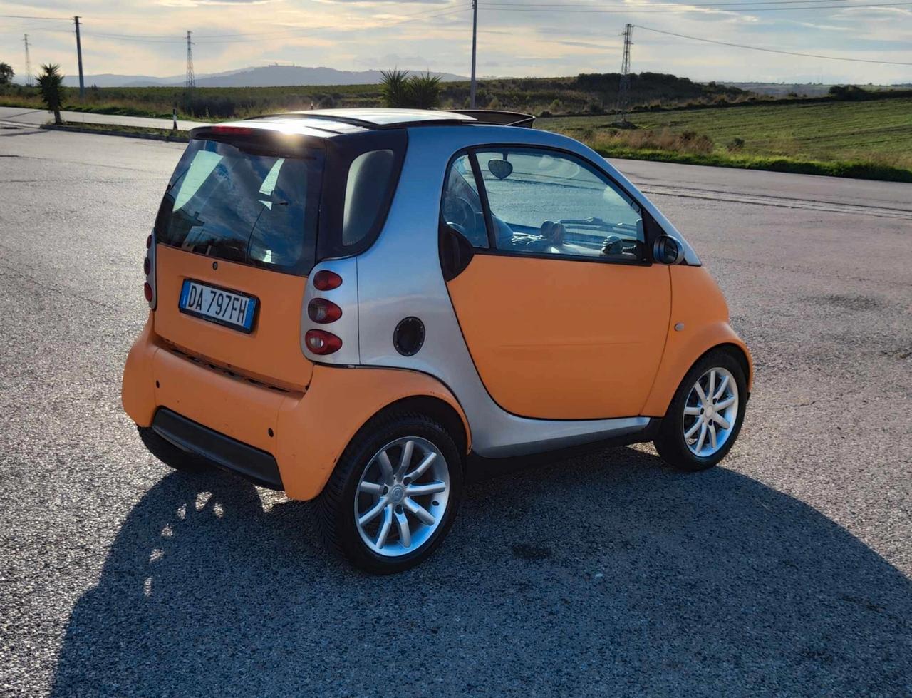 Smart ForTwo 700 coupé grandstyle (45 kW)