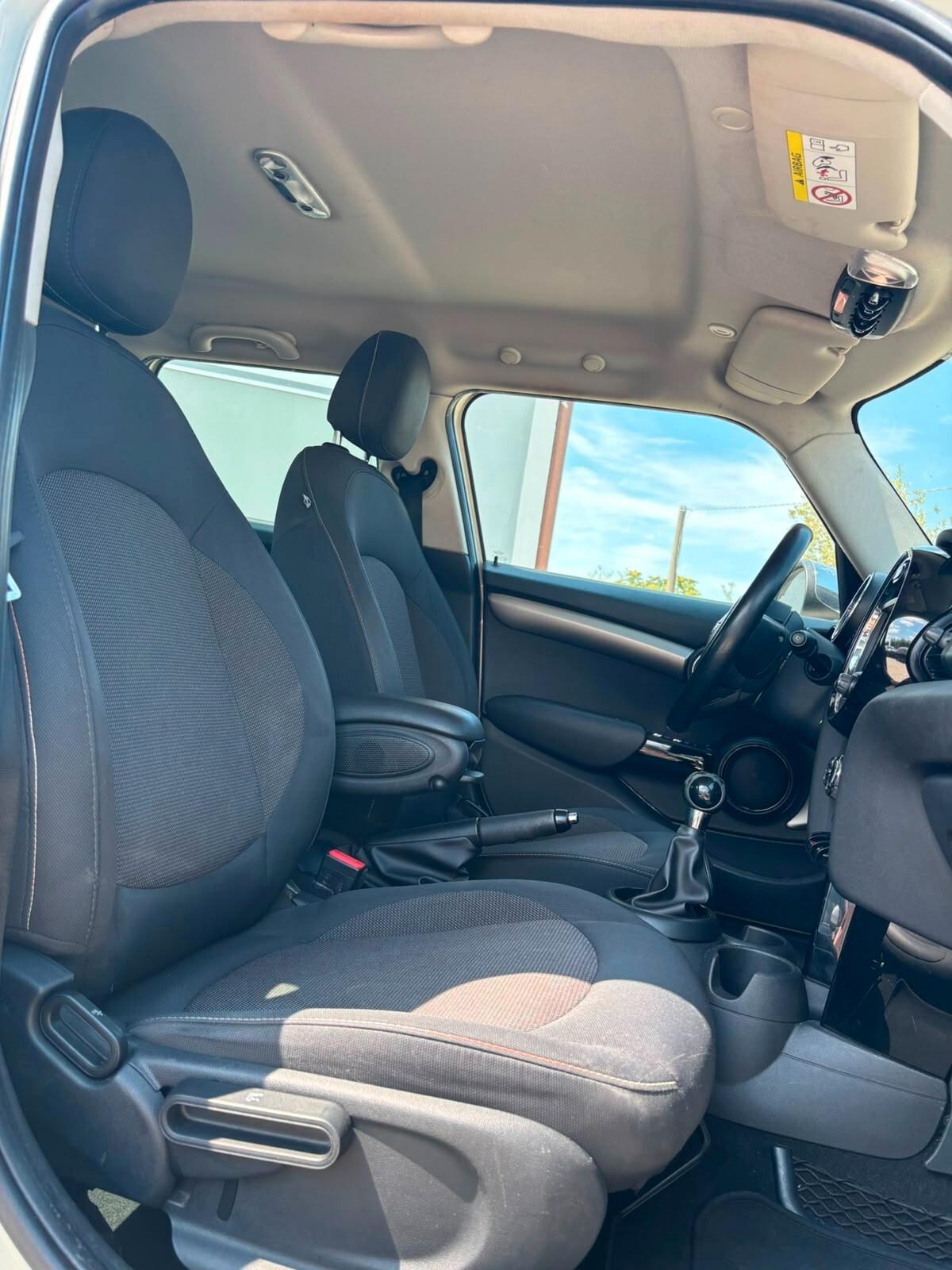 Mini 1.5 Cooper D Business XL NEOPATENTATI