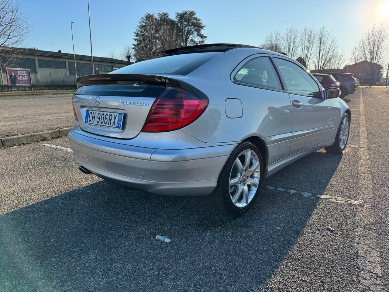 Mercedes-benz C Sportcoupè Evolution 1900km Tot