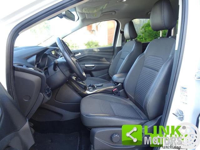 FORD Kuga TDCI Powershift Edition
