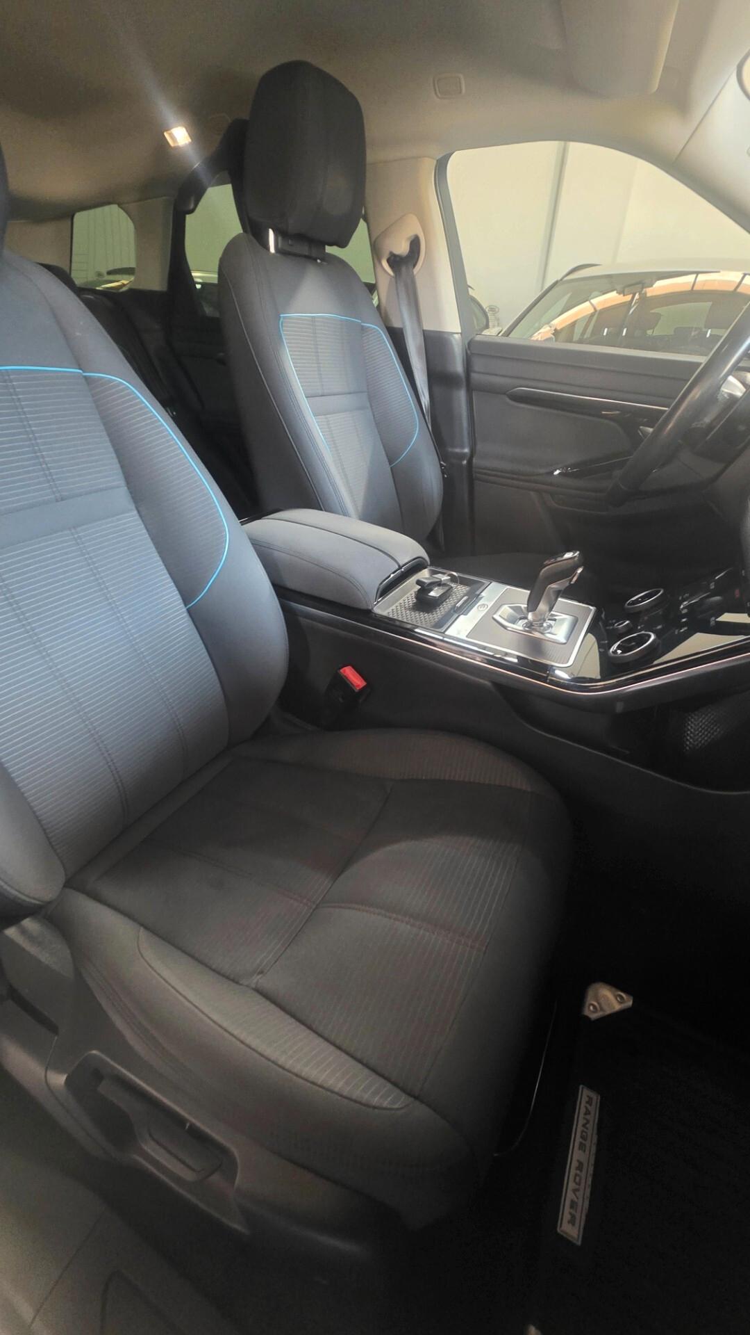 Land Rover Range Evoque 2.0D I4-L.Flw 150 CV AWD Auto R-Dynamic
