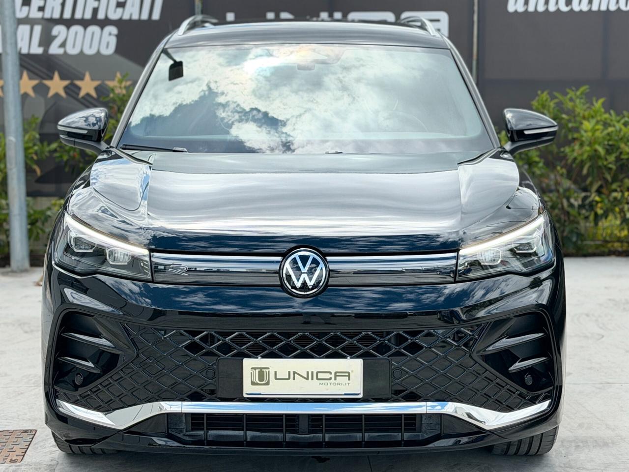 Volkswagen Tiguan 2.0 TDI 150 CV DSG R-Line UNICO PROPRIETARIO ITALIANA