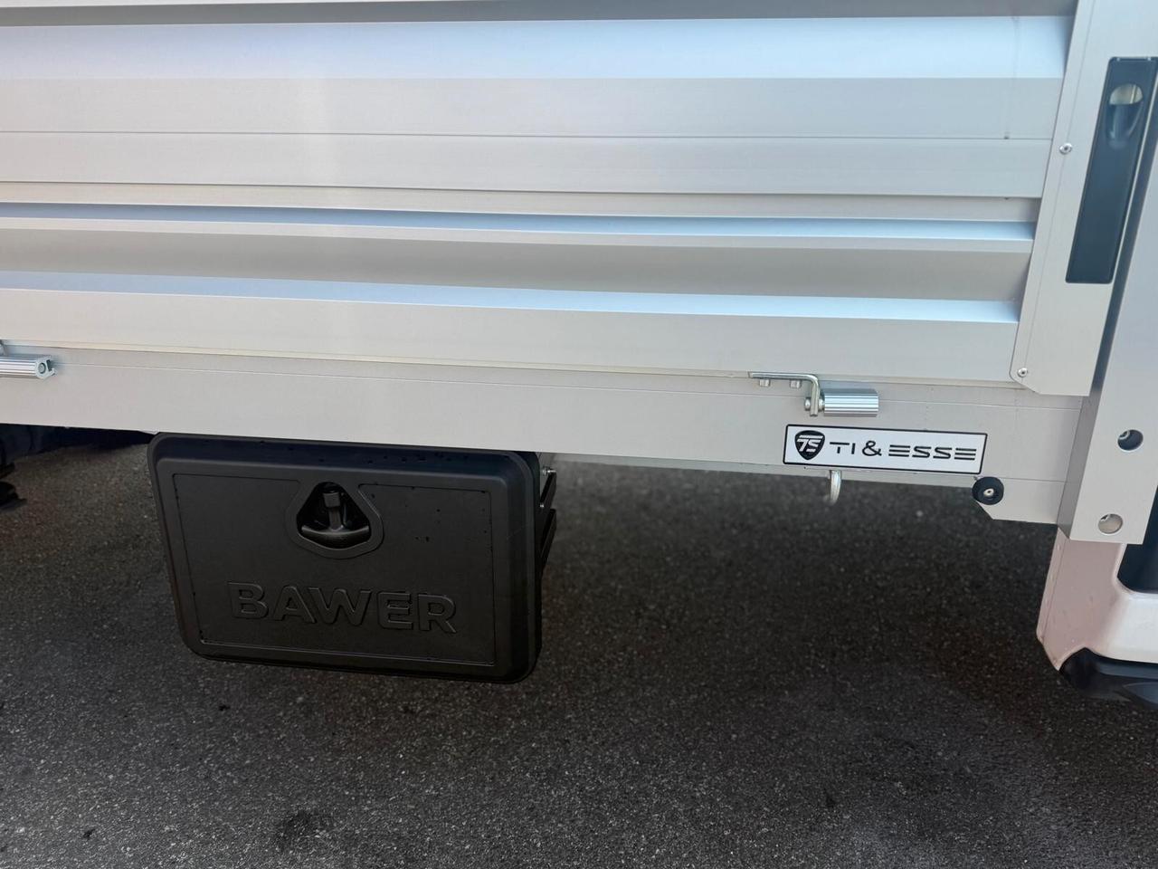 Ford Transit 350 Gemellato con Cassone Fisso.in alluminio nuovo