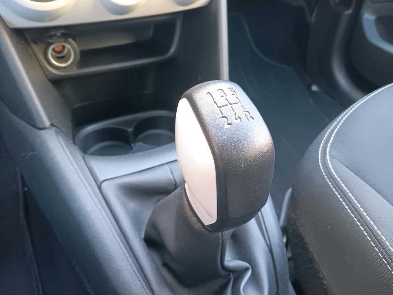 Peugeot 208 PureTech 68 5 LIKE NEOPATENTATO