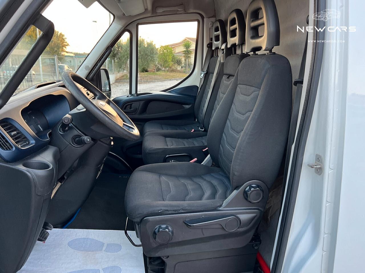 Iveco Daily 35S14SA8V 2.3HPT PLM-TM HI-MATIC