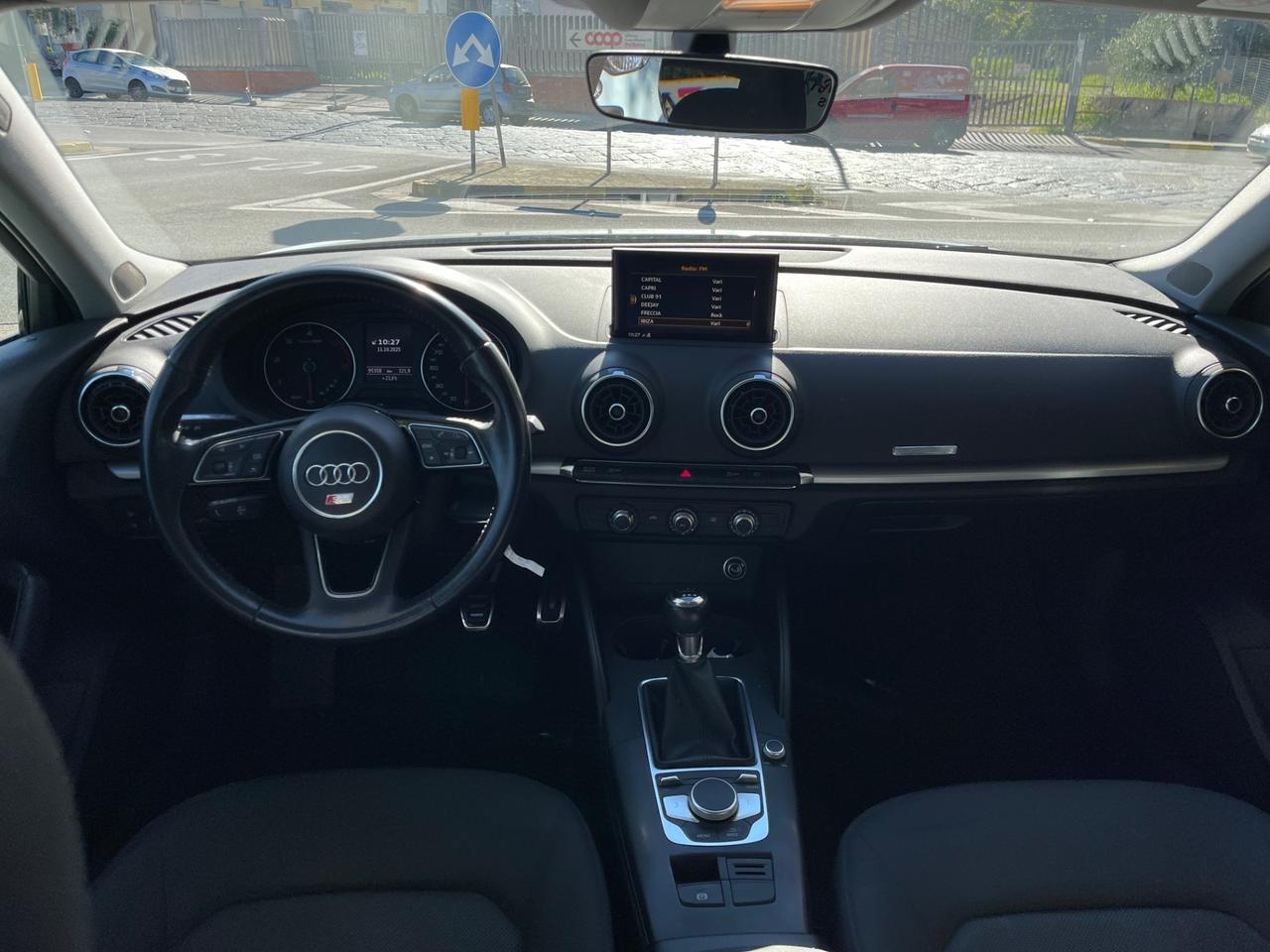 Audi A3 SPB 1.6 TDI 116 CV Business