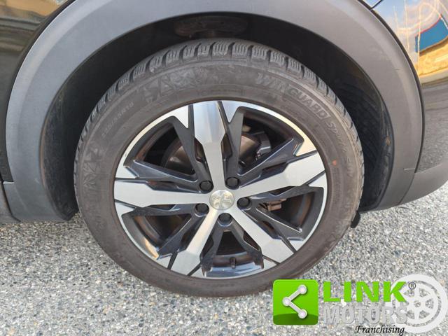 PEUGEOT 3008 BlueHDi 120 S&S Allure