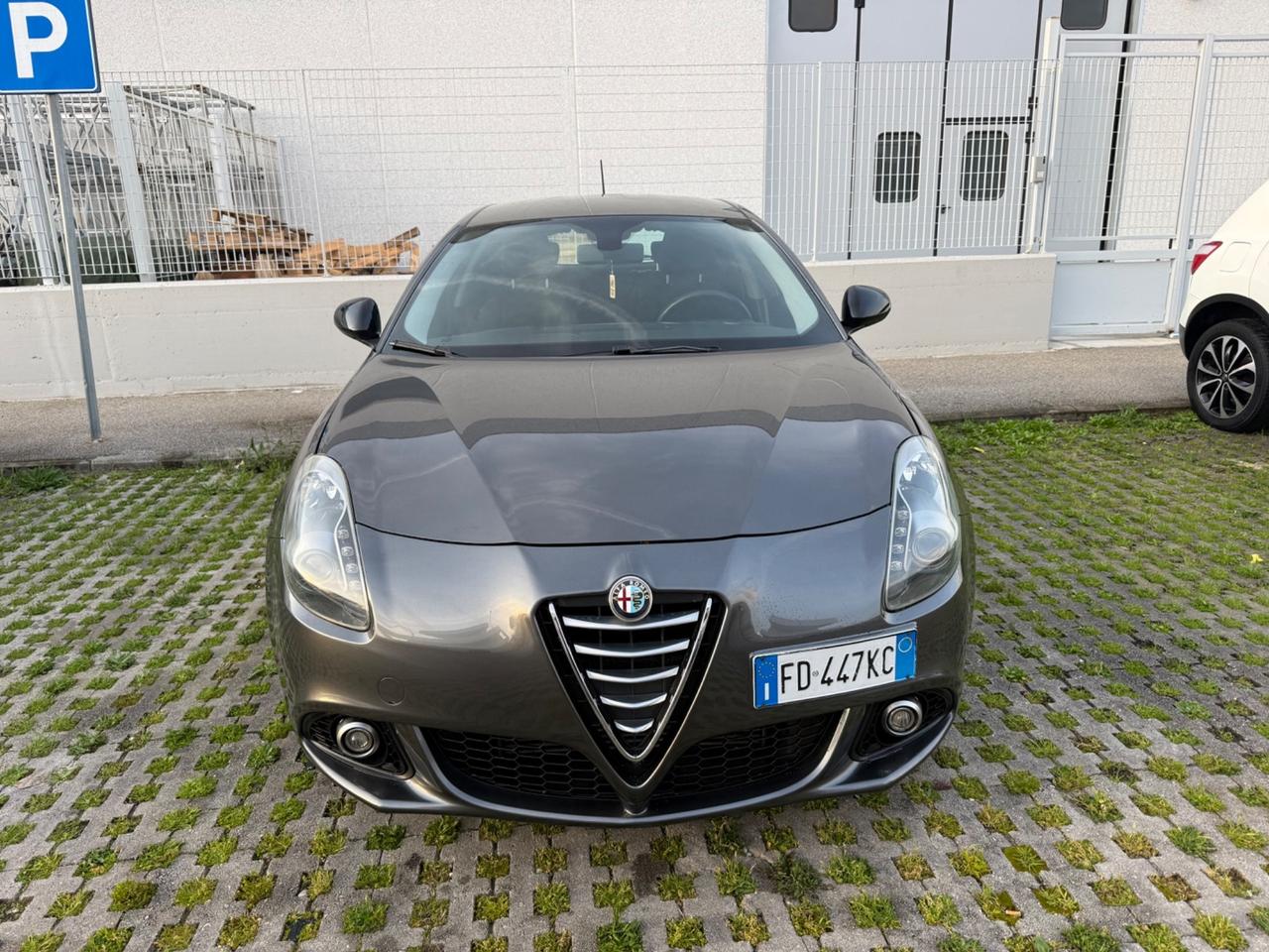Alfa Romeo Giulietta 1.6 JTDm-2 120 CV Distinctive
