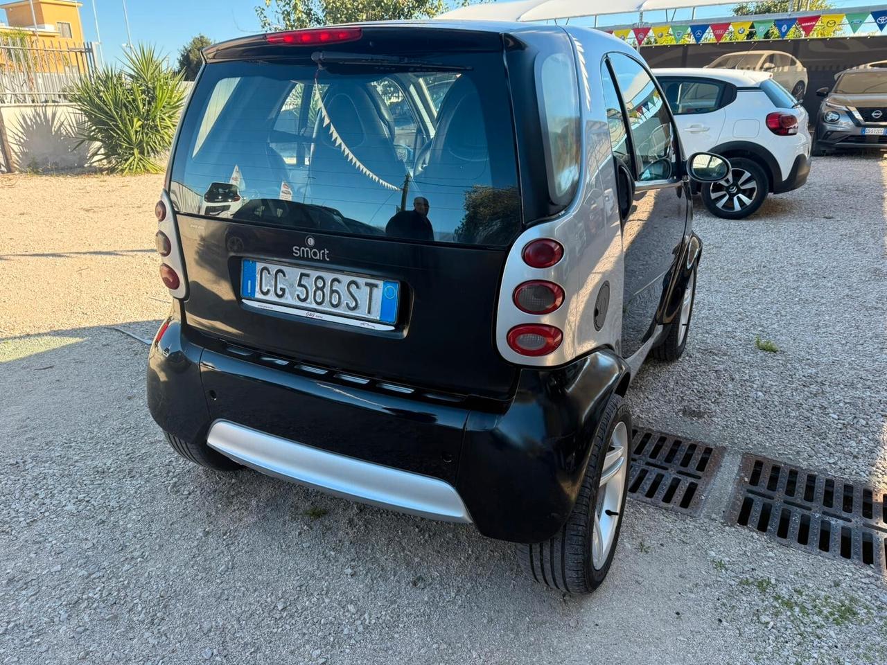 Smart 700 city-coupé pure (37 kW)