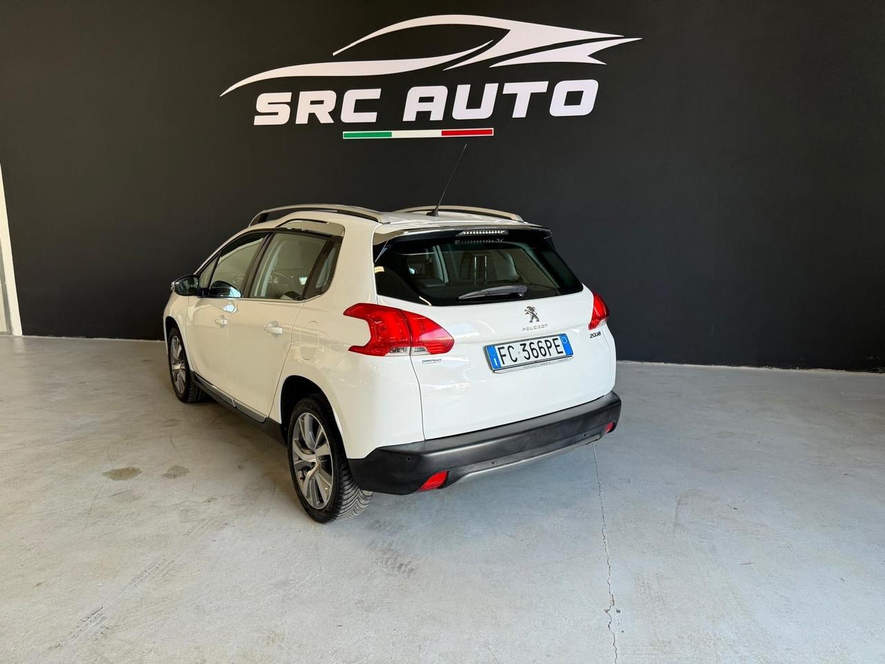 Peugeot 2008 BlueHDi 100 Allure