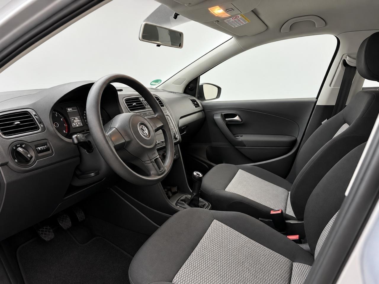 Volkswagen Polo 1.2 5 porte Trendline Neopatentati