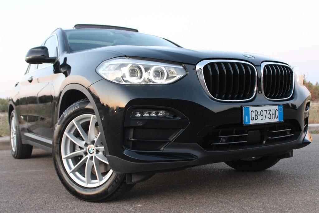 BMW X4 xDrive 20d *TETTO APR. *GANCIO TRAINO