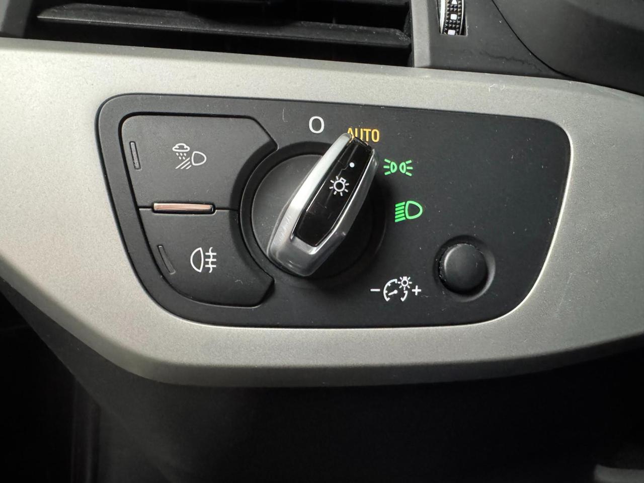 Audi A4 Avant 2.0 tdi Business 150cv s-tronic