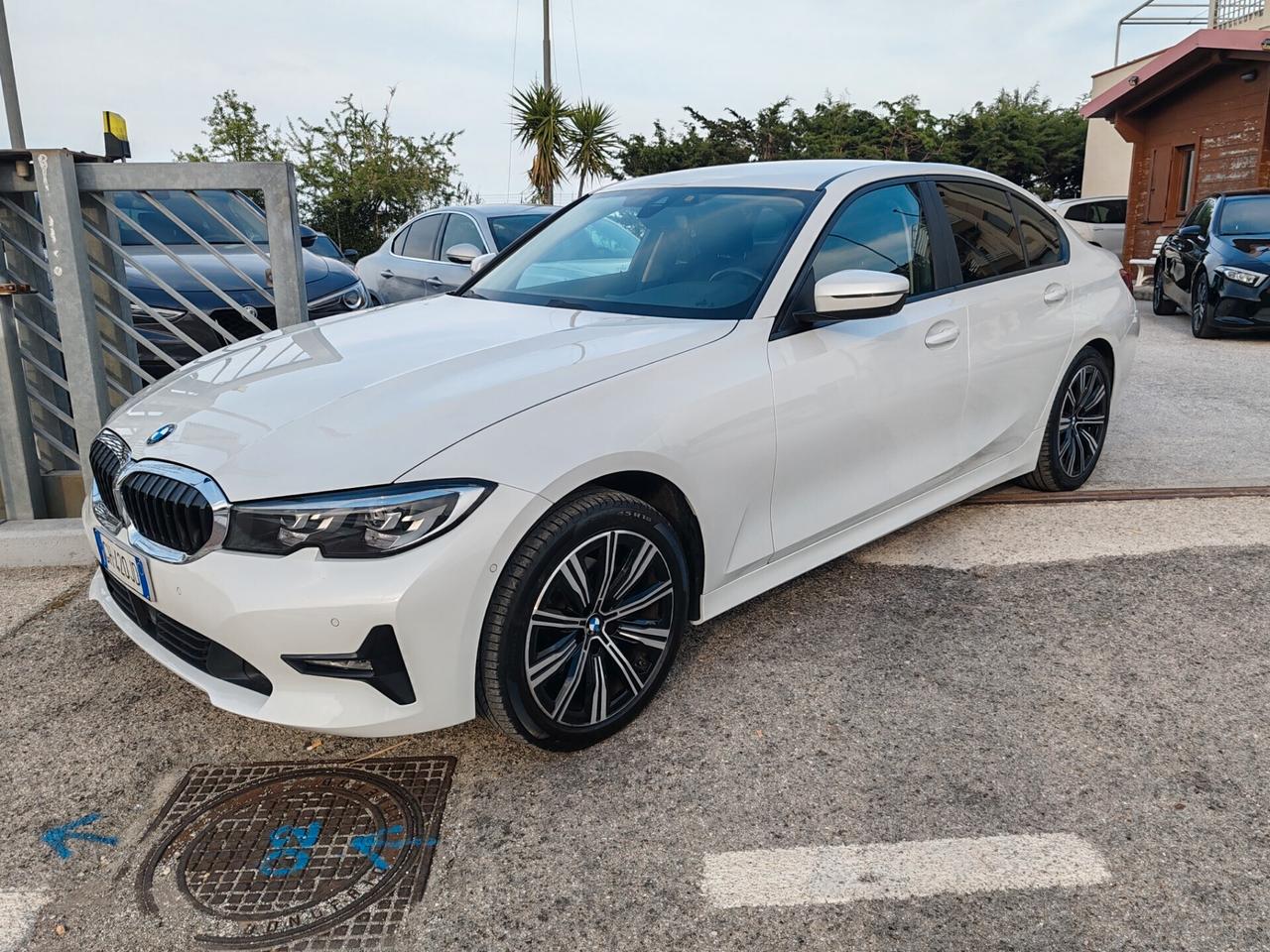 Bmw 320d xDrive 48v Business Advantage Aut.