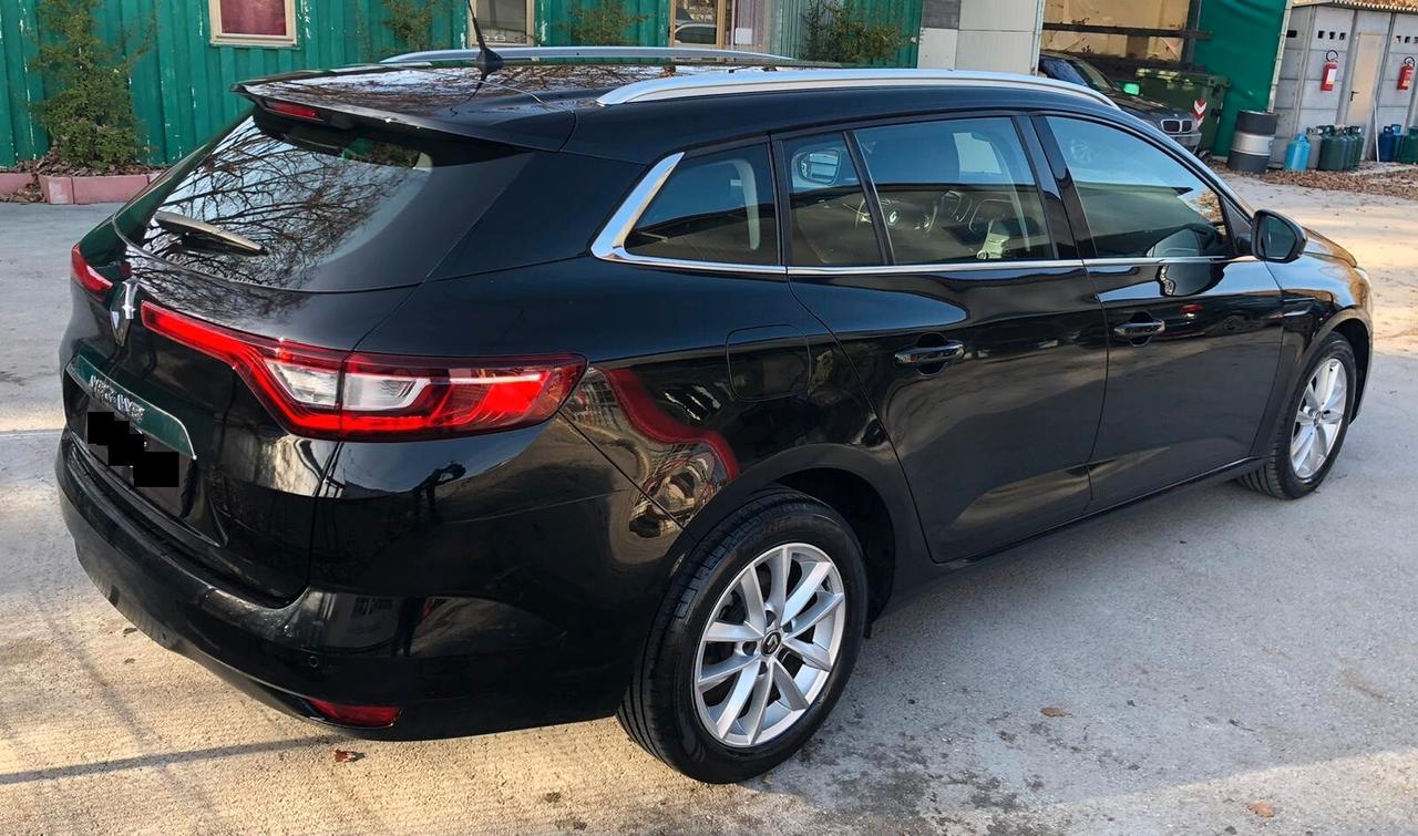 Renault Megane Sporter Blue dCi 115 CV Intens