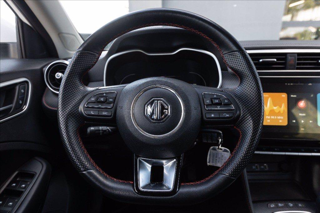 MG ZS 1.5 Luxury del 2024