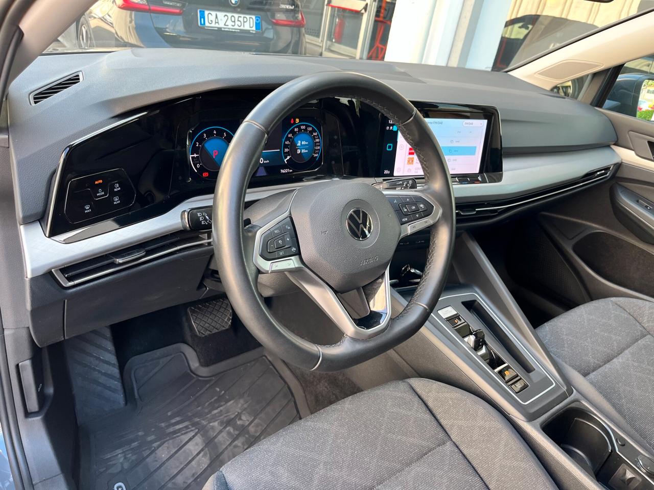 Volkswagen Golf 1.5 TGI DSG Style METANO