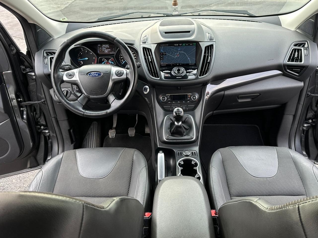 Ford Kuga 2.0 TDCI 150 CV S&S 4WD Titanium