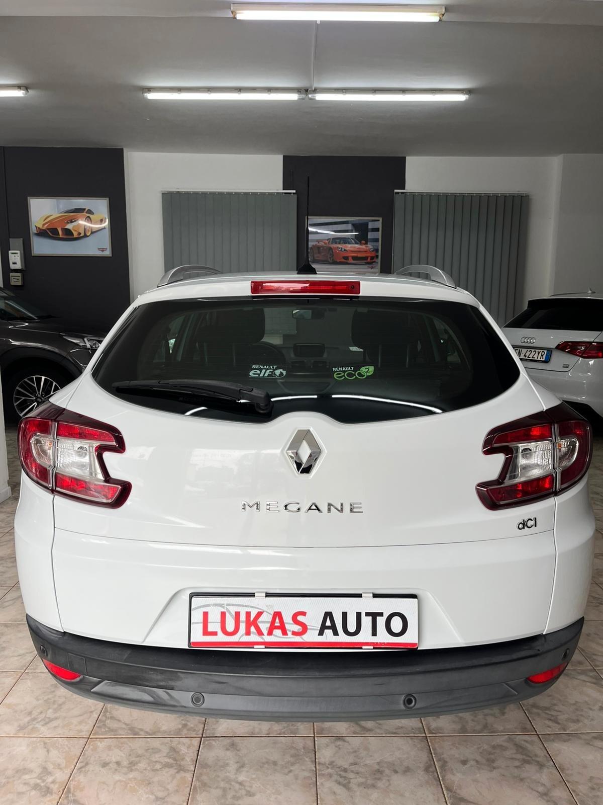 Renault Megane Mégane 1.5 dCi 110CV EDC SporTour Wave