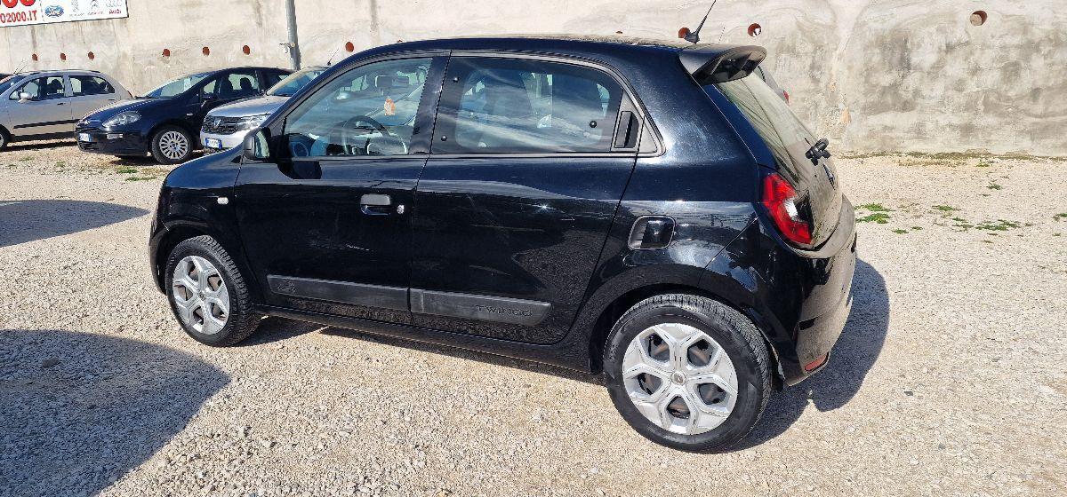 RENAULT Twingo 1.0 65 CV Duel2