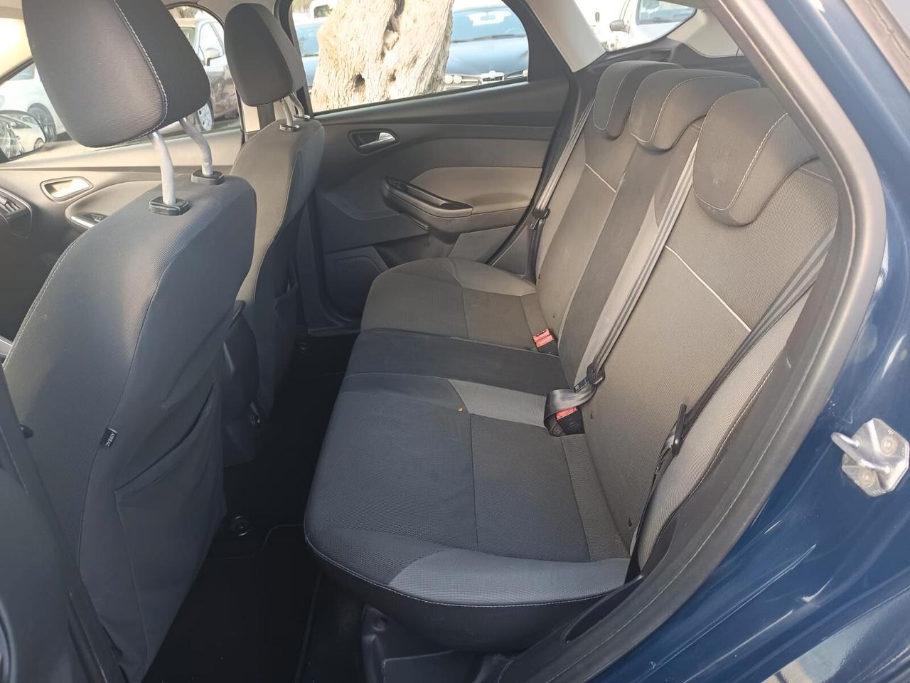 Ford Focus 2011 - 1.6 TDCi Lb automobili