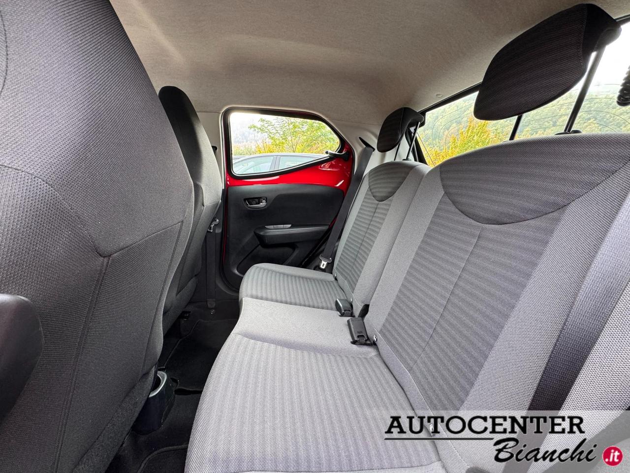 Toyota Aygo 5 Porte Aygo 5p 1.0 x-cool 72cv