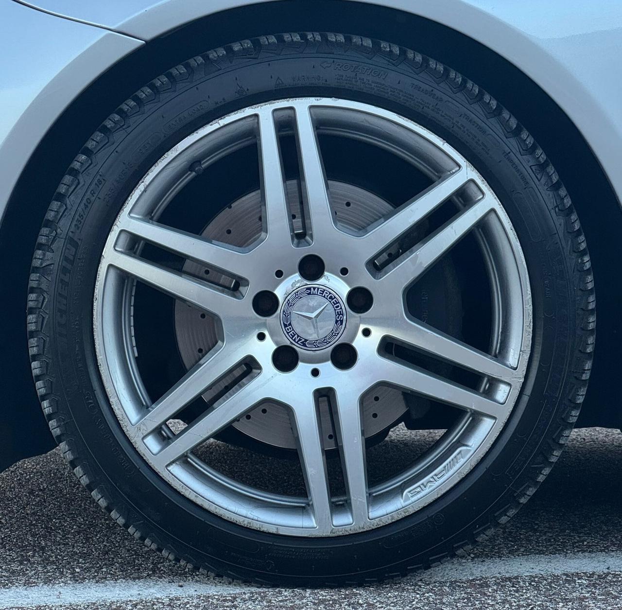 Mercedes-benz E220 AMG FULL OPTIONAL