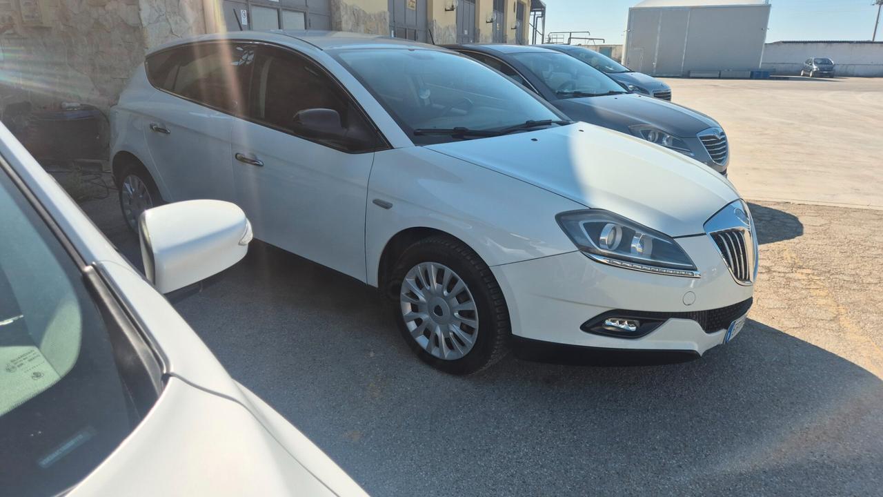 Lancia Delta 1.6 MJT DPF Oro